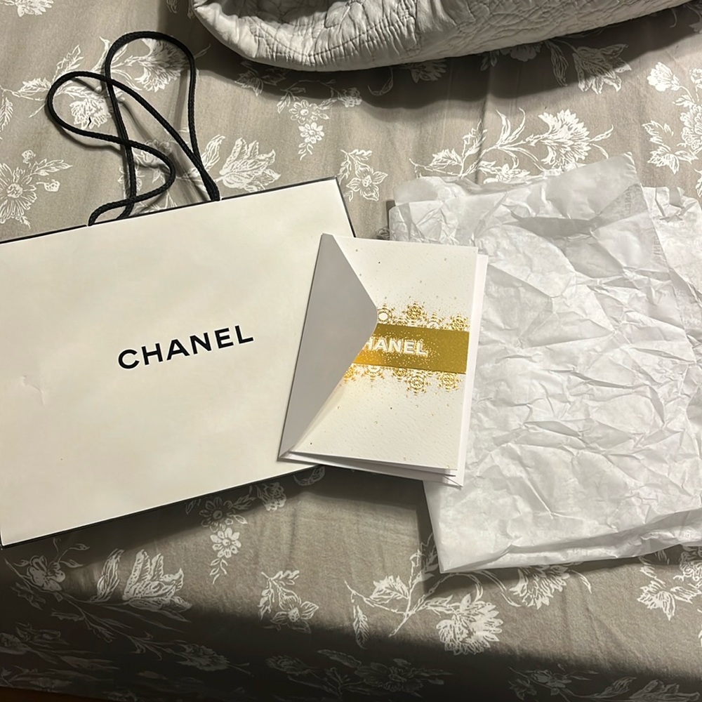 Chanel winter gift wrap set